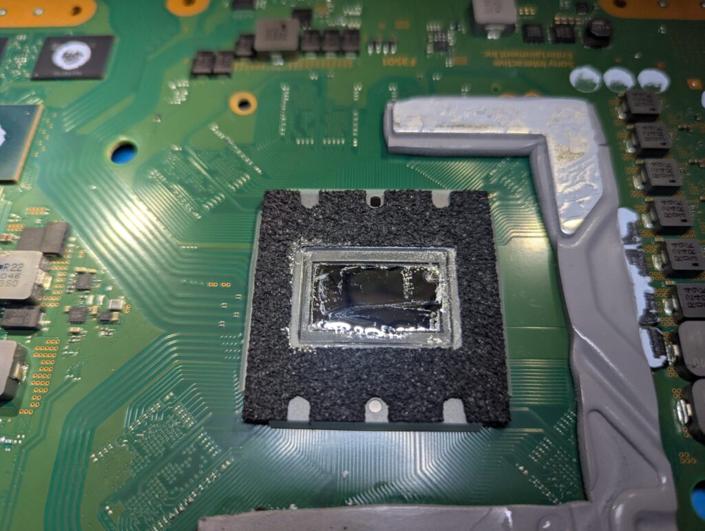 PS5液体金属グリス再調整02