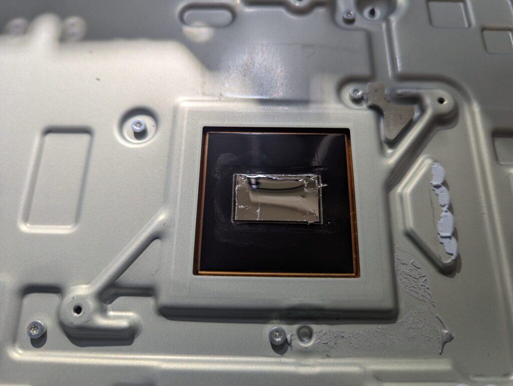 PS5液体金属グリス再調整01